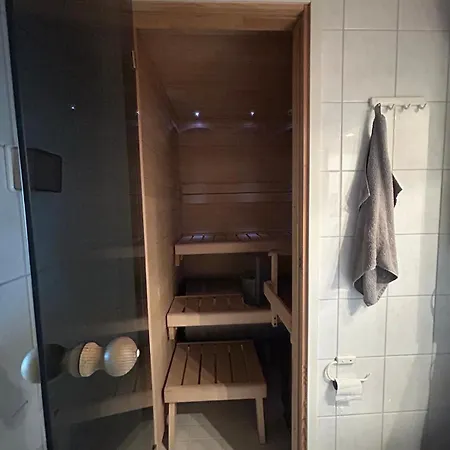 In The Center Of Levi